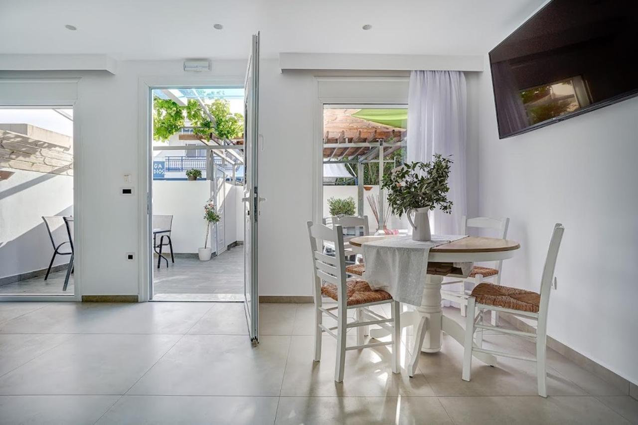 Sia Mare Seaside Apartments ฟาลิรากี ภายนอก รูปภาพ
