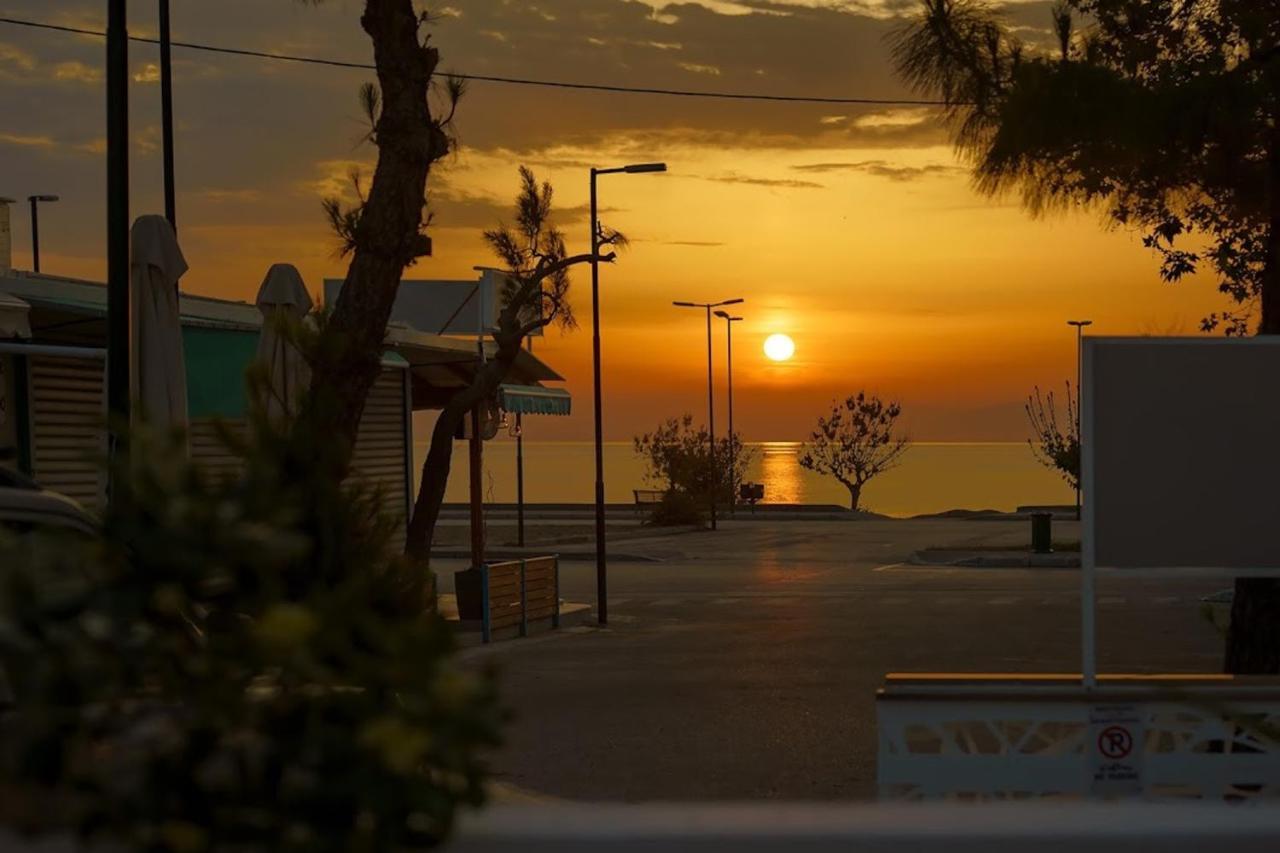 Sia Mare Seaside Apartments ฟาลิรากี ภายนอก รูปภาพ