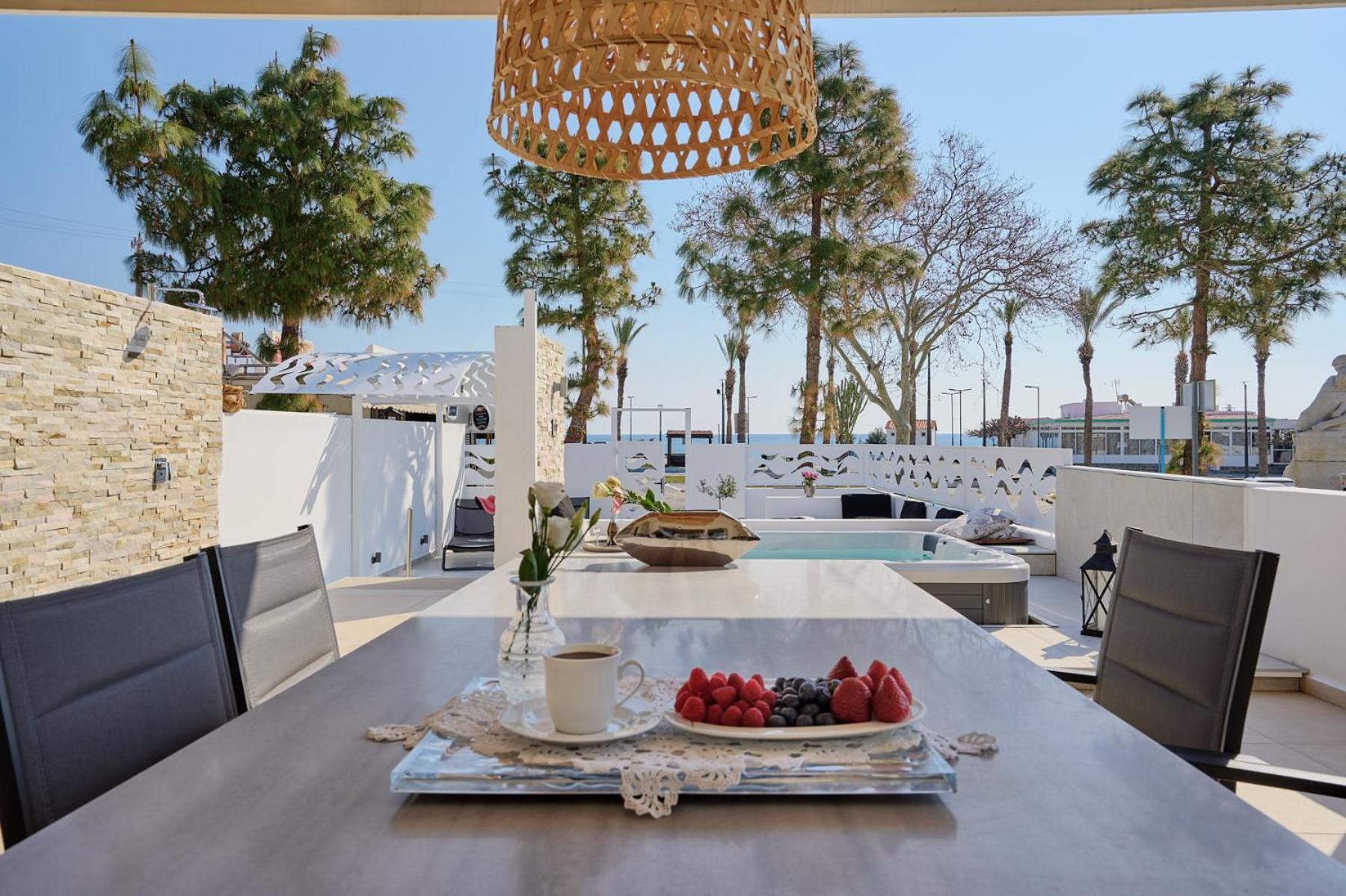 Sia Mare Seaside Apartments ฟาลิรากี ภายนอก รูปภาพ
